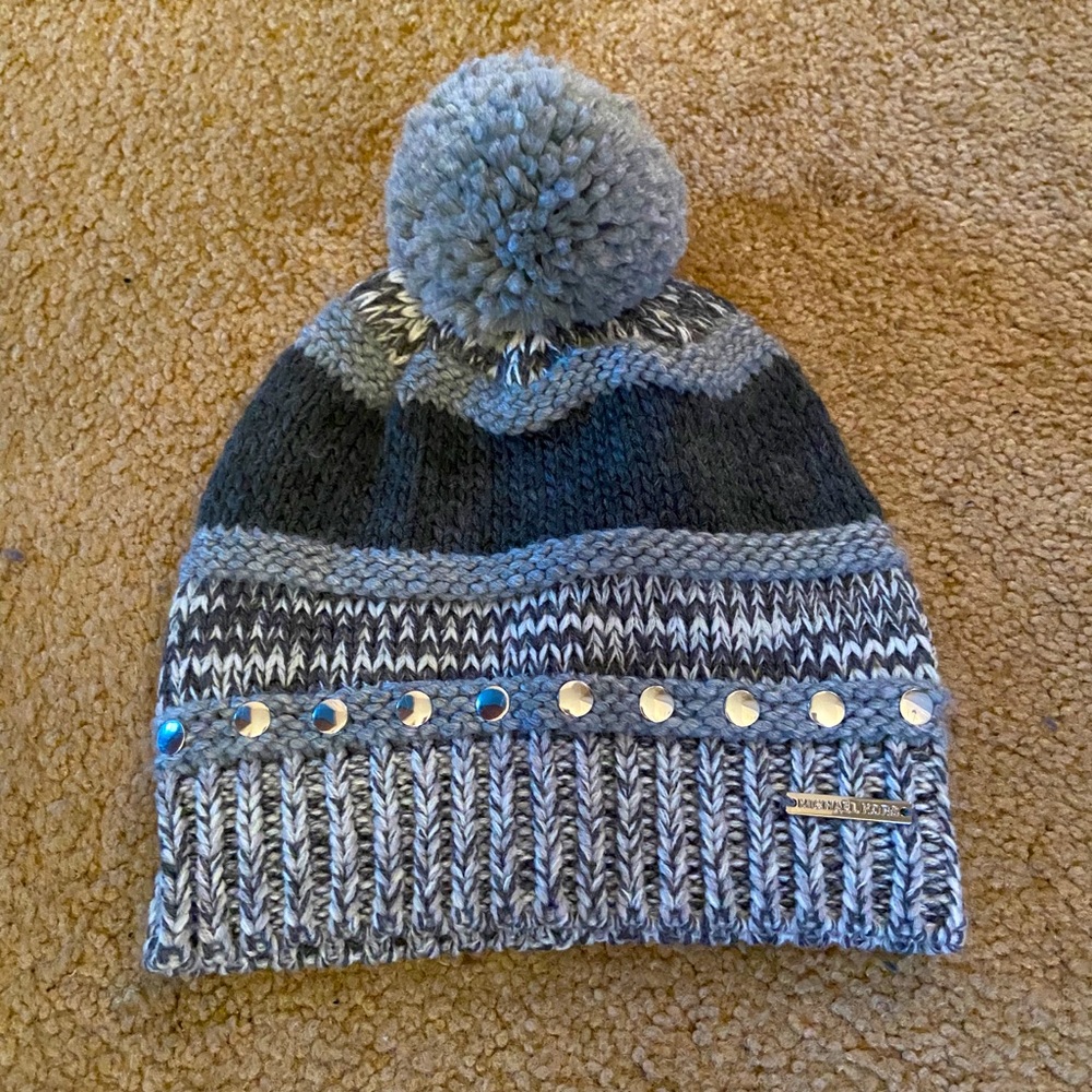 MK winter hat